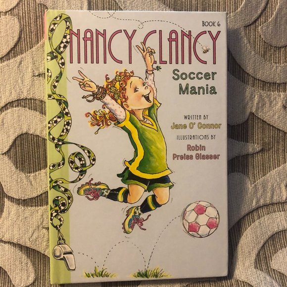 Lot Of 5 Nancy Clancy books, by Jane O'Connor, like new pre-owned condition - Picture 4 of 4